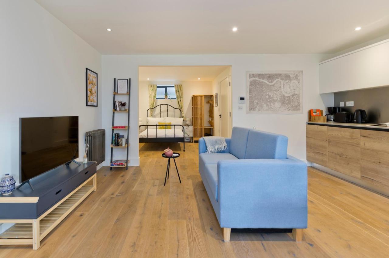 Luxury One Bedroom Greenwich Studio Apartment Near Canary Wharf By Underthedoormat Londra Exterior foto